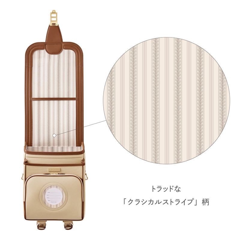 内装柄はシリーズごとに異なります