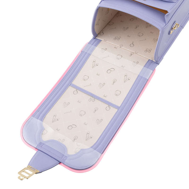 装着したところ（内側、画像はグリローズ ランドセルカバー クリア・ピンク（スクエア）」を装着）