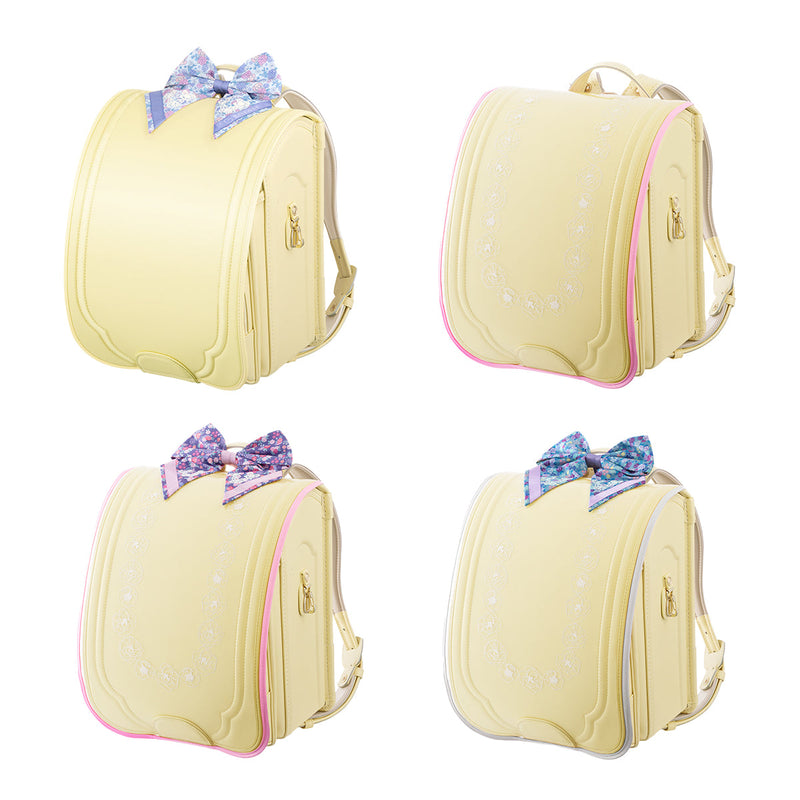 カバーやリボンでランドセルをコーディネート