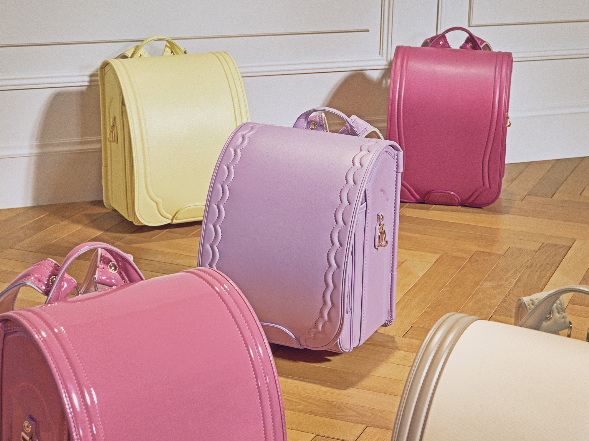 シリーズごとのデザインの特徴をご紹介します。